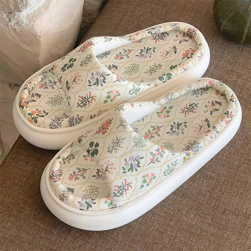 Bloom Linen Slippers